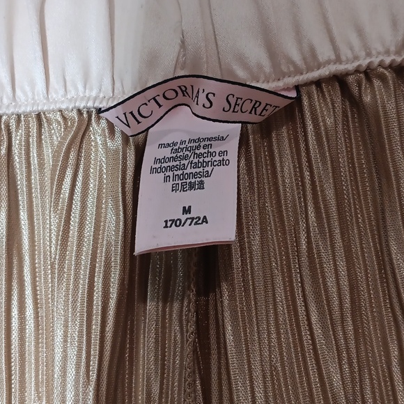 Victoria's Secret Metallic Gold Sleep Shorts - Picture 3 of 4
